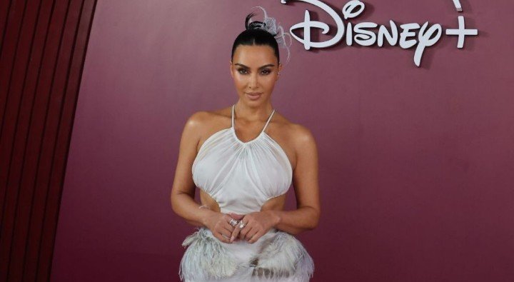 Kim Kardashian Continues Her Love Affair With Dilara Findikoglu